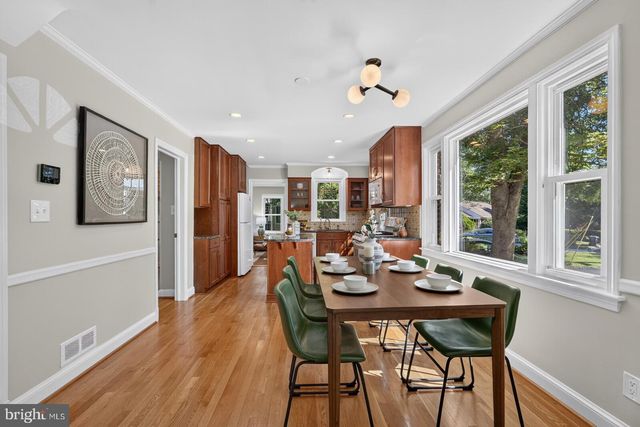 805 RIDGE PL, Falls Church, VA 22046