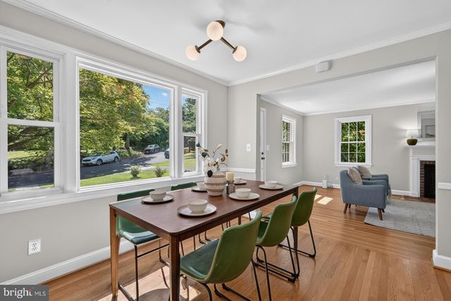 805 RIDGE PL, Falls Church, VA 22046