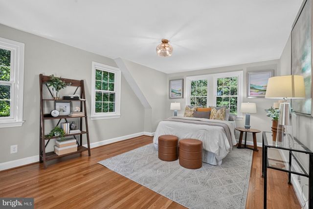 805 RIDGE PL, Falls Church, VA 22046
