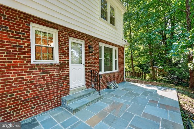 805 RIDGE PL, Falls Church, VA 22046