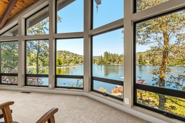 13615 Forest Park Cir, Penn Valley, CA 95946