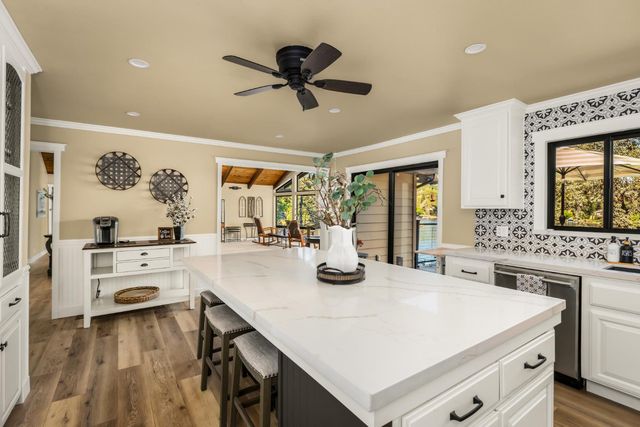 13615 Forest Park Cir, Penn Valley, CA 95946