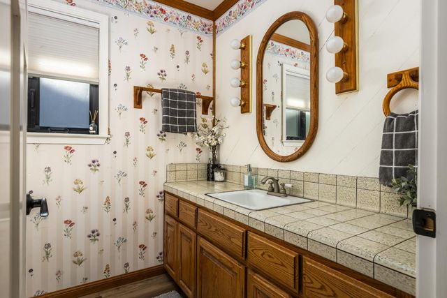 13615 Forest Park Cir, Penn Valley, CA 95946