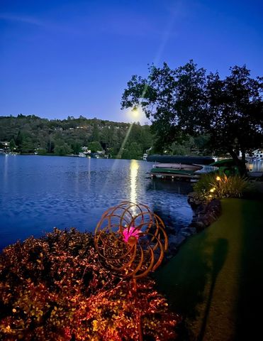 13615 Forest Park Cir, Penn Valley, CA 95946