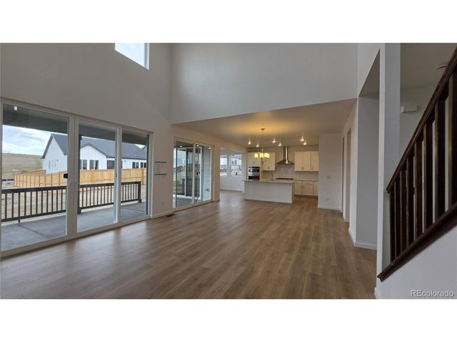 16998 W 92nd Dr, Arvada, CO 80007