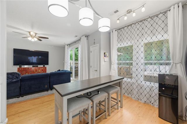 816 Greystone TRCE, Newport News, VA 23602