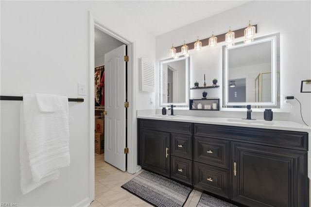 816 Greystone TRCE, Newport News, VA 23602