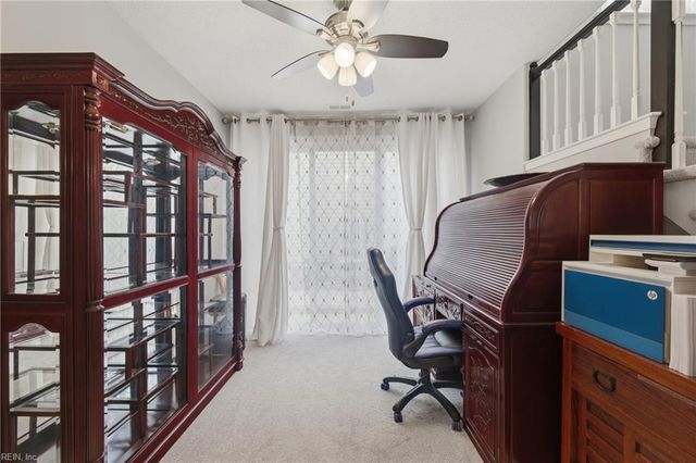 816 Greystone TRCE, Newport News, VA 23602