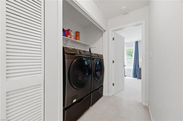 816 Greystone TRCE, Newport News, VA 23602