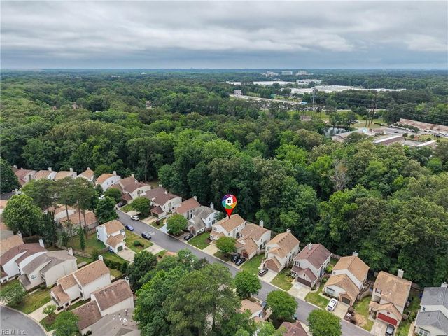 816 Greystone TRCE, Newport News, VA 23602