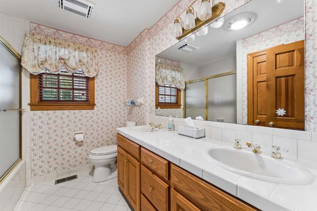 1091 Hidden Valley Rd, Brentwood, TN 37027