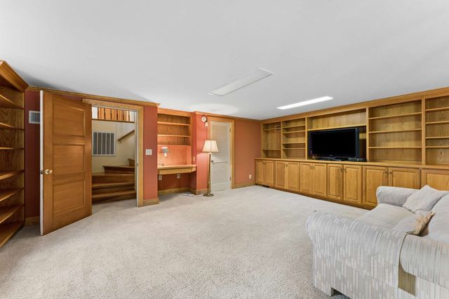 1091 Hidden Valley Rd, Brentwood, TN 37027