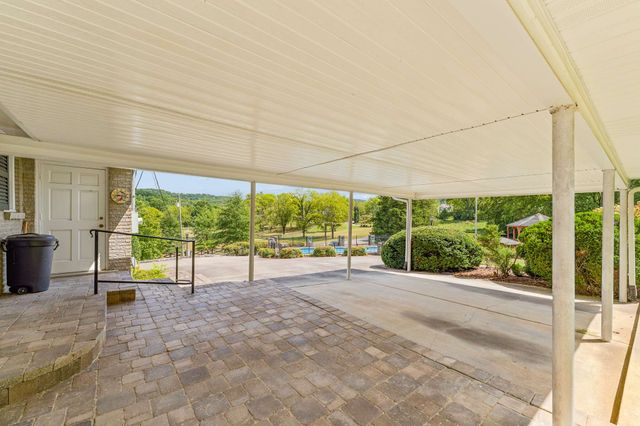 1091 Hidden Valley Rd, Brentwood, TN 37027