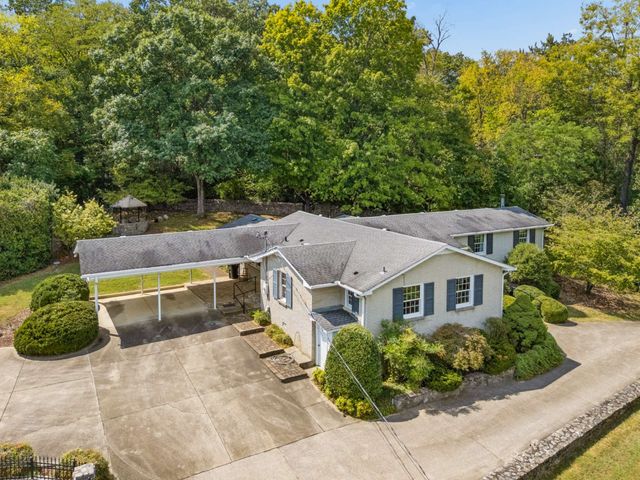 1091 Hidden Valley Rd, Brentwood, TN 37027