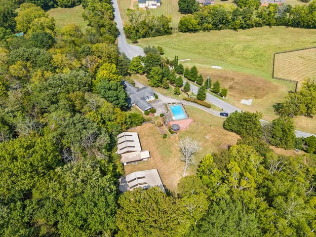 1091 Hidden Valley Rd, Brentwood, TN 37027