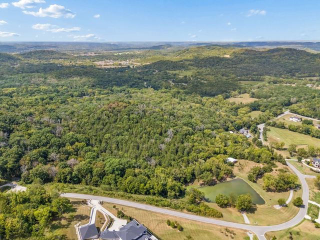 1091 Hidden Valley Rd, Brentwood, TN 37027