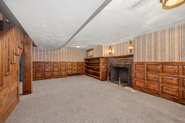 19 Woodard Road, Boston, MA 02132