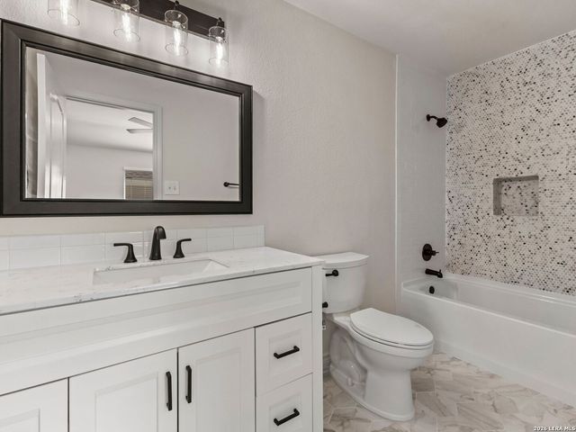 834 Magnolia Mist, San Antonio, TX 78216