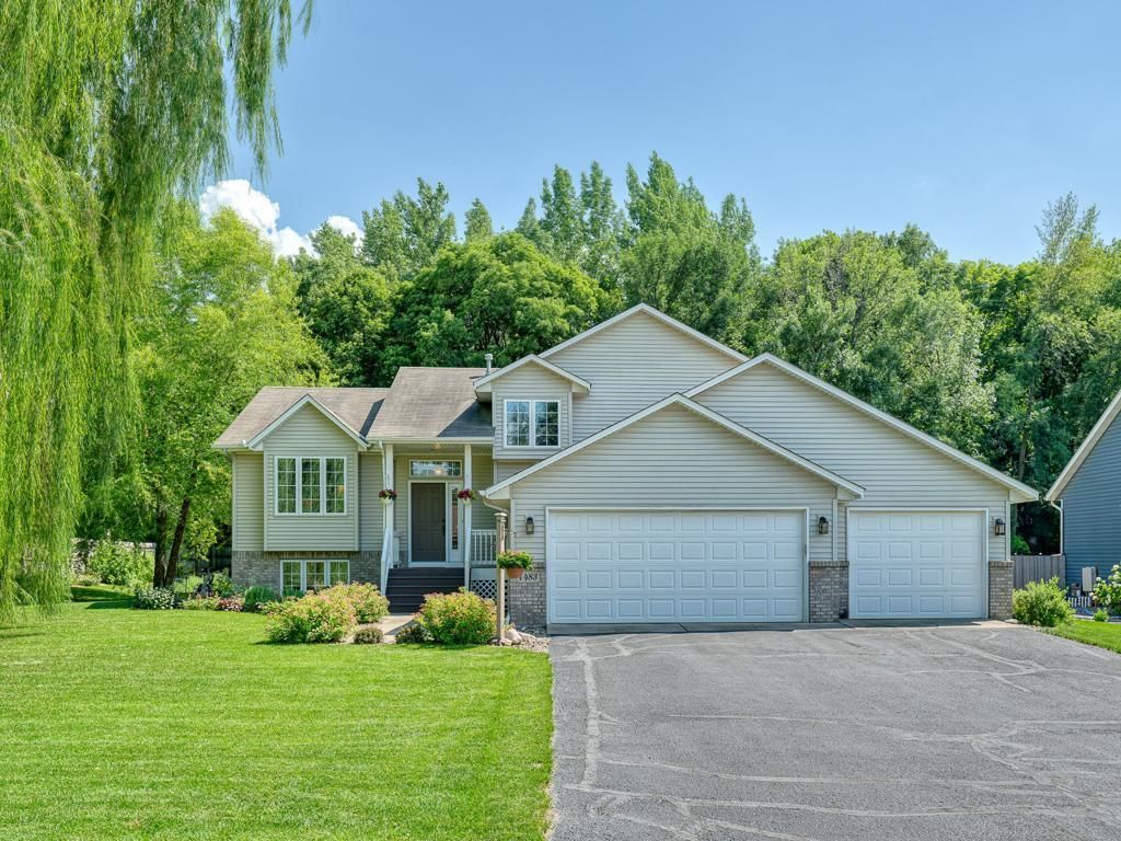 1483 Woods Creek Drive, Delano, MN 55328