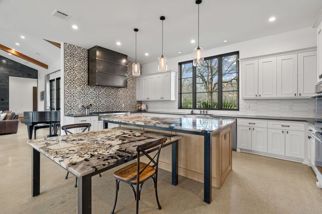 1120 Ellard Drive, Hickory Creek, TX 75065