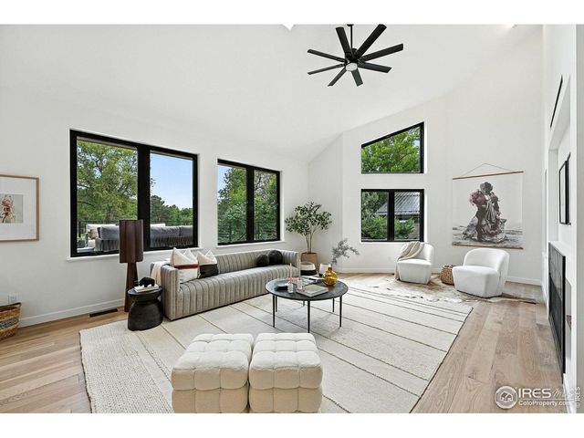 7312 Island Cir, Boulder, CO 80301