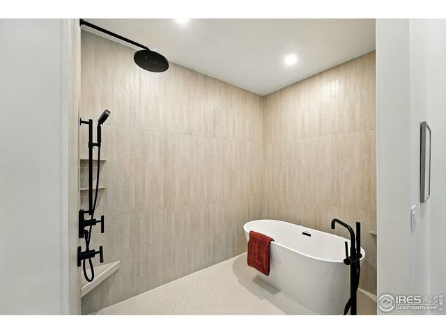 7312 Island Cir, Boulder, CO 80301