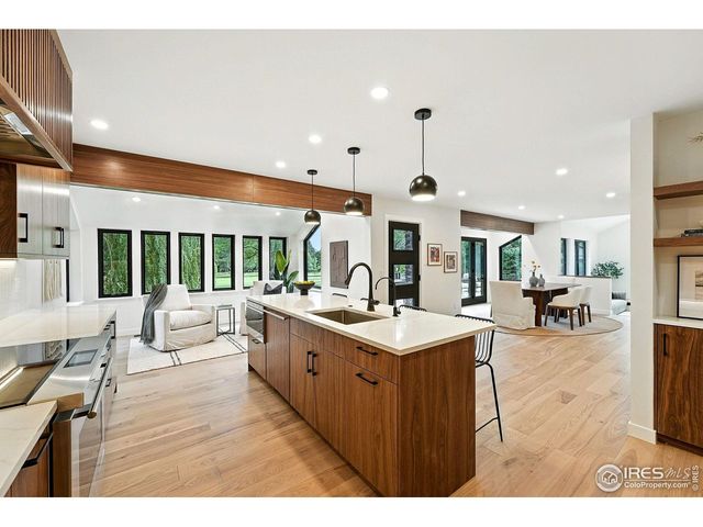 7312 Island Cir, Boulder, CO 80301