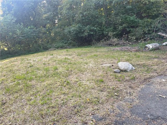 18 McCune Place, Wurtsboro, NY 12790