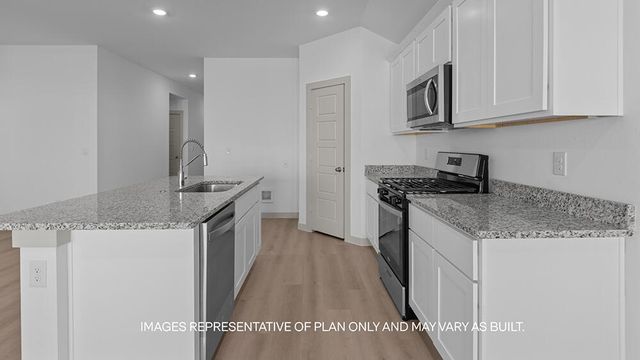 708 15th Street, Wolfforth, TX 79382