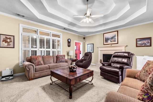 223 Twelve Oaks Drive, Warner Robins, GA 31088