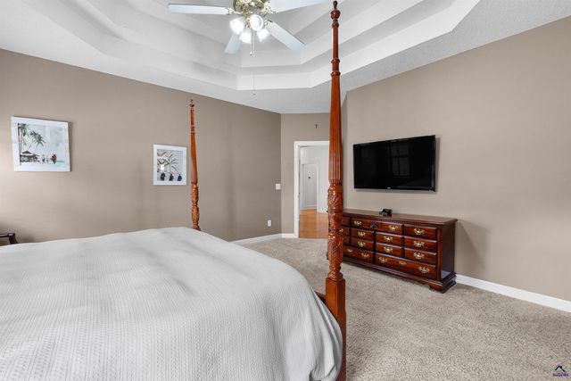 223 Twelve Oaks Drive, Warner Robins, GA 31088