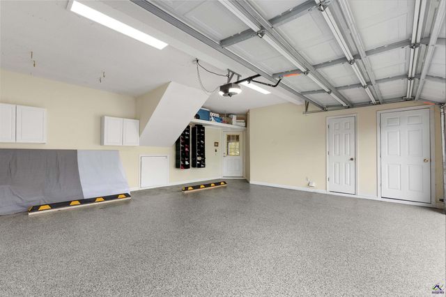 223 Twelve Oaks Drive, Warner Robins, GA 31088