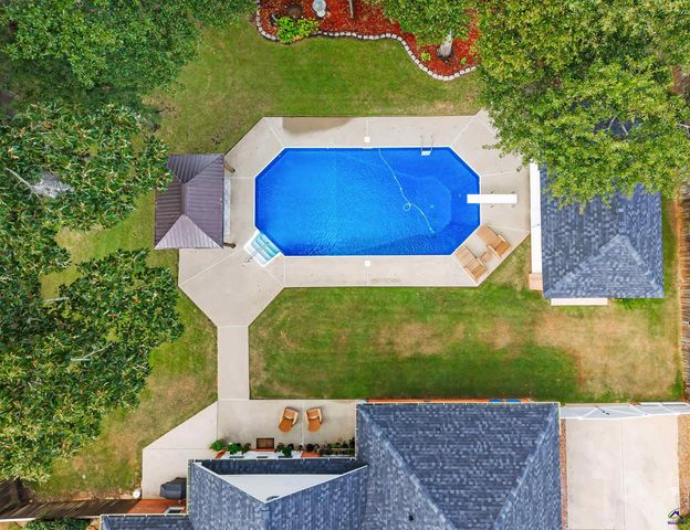 223 Twelve Oaks Drive, Warner Robins, GA 31088