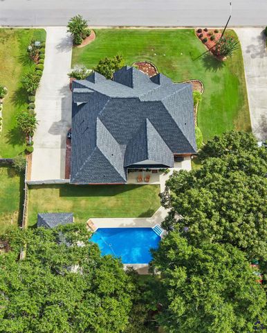223 Twelve Oaks Drive, Warner Robins, GA 31088