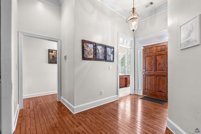 223 Twelve Oaks Drive, Warner Robins, GA 31088