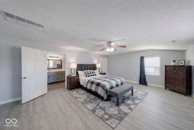 1635 S Us Highway 31, Franklin, IN 46131