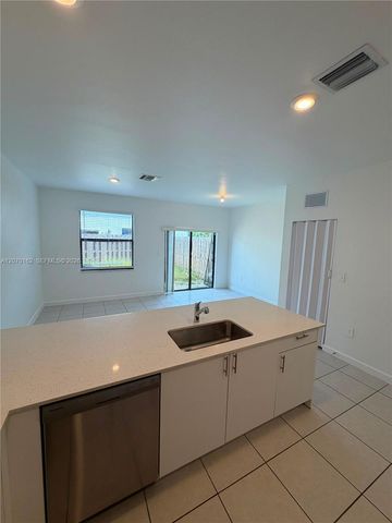 11863 SW 247th Terrace 11863, Homestead, FL 33032