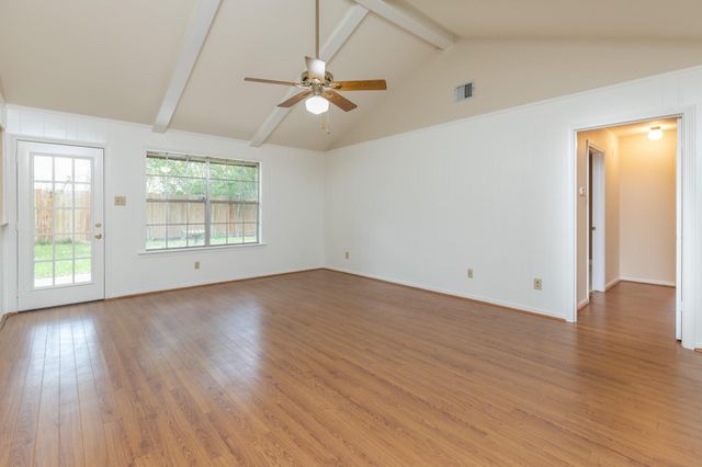 2623 Longleaf Pines Drive, Houston, TX 77339