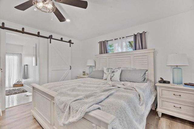 301 20th Avenue SW, Vero Beach, FL 32962