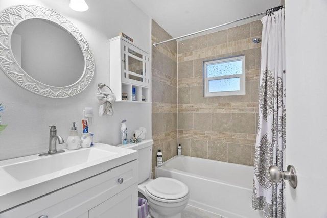 301 20th Avenue SW, Vero Beach, FL 32962
