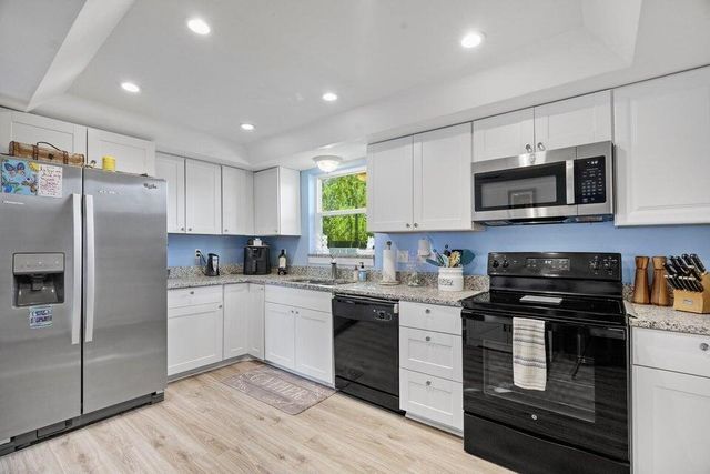 301 20th Avenue SW, Vero Beach, FL 32962