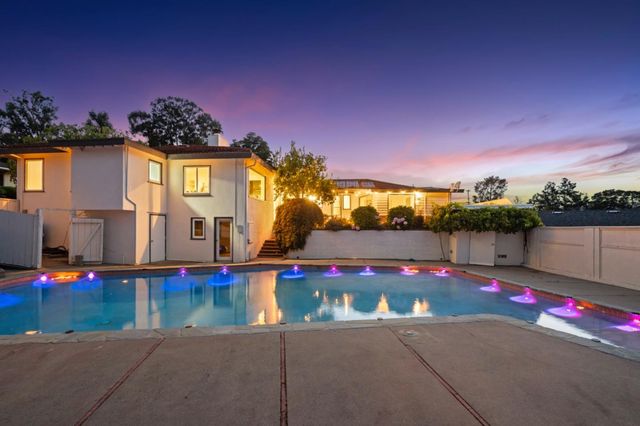 2550 Hayward Drive, Burlingame, CA 94010
