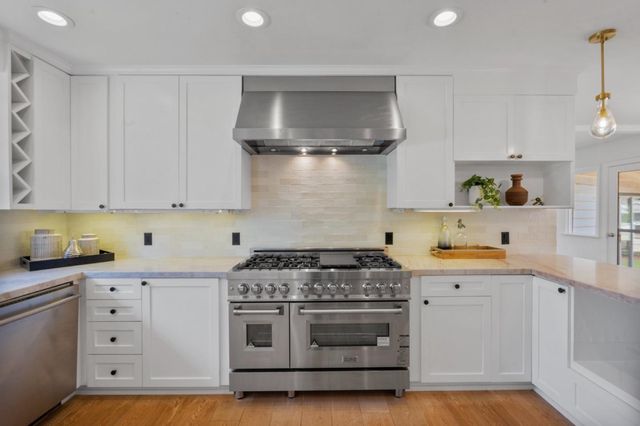 2550 Hayward Drive, Burlingame, CA 94010