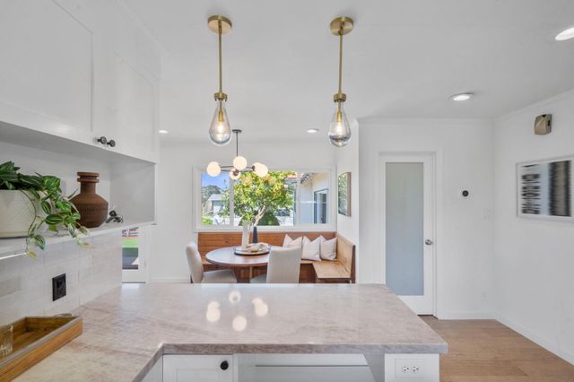 2550 Hayward Drive, Burlingame, CA 94010