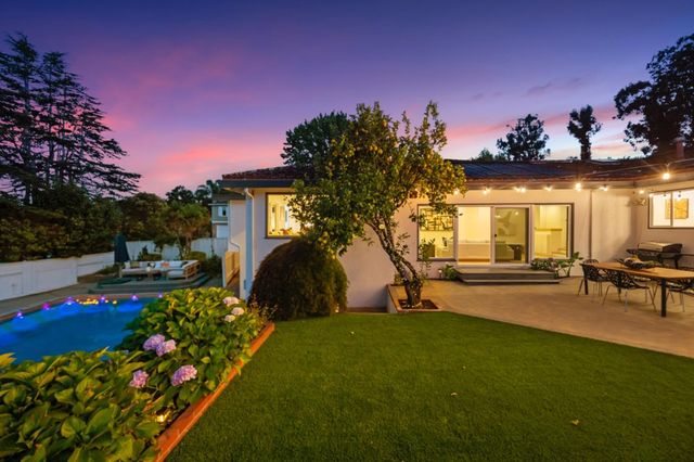 2550 Hayward Drive, Burlingame, CA 94010
