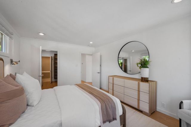 2550 Hayward Drive, Burlingame, CA 94010
