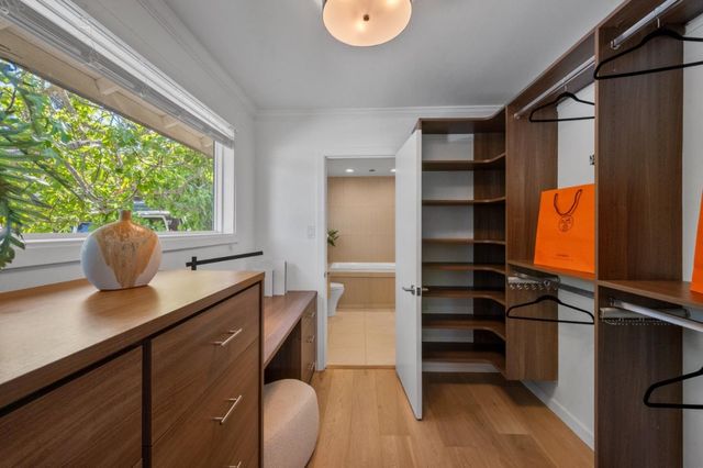 2550 Hayward Drive, Burlingame, CA 94010