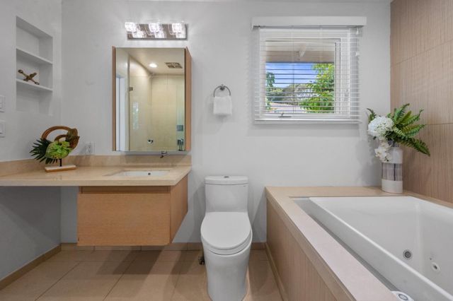 2550 Hayward Drive, Burlingame, CA 94010
