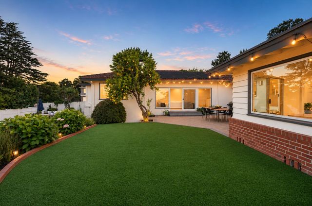 2550 Hayward Drive, Burlingame, CA 94010