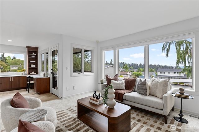 608 Magnolia Lane, Edmonds, WA 98020